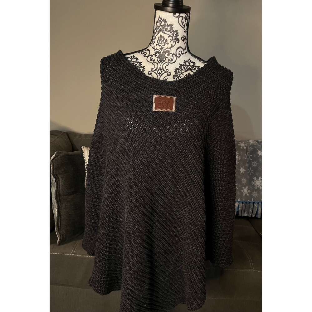 Love Your Melon Black Chunky Knit Poncho Wrap Shawl Sweater Cape Fall Ready